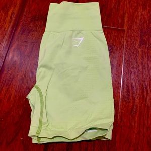 never worn Gymshark vital 2.0 shorts in yellow marl (m)